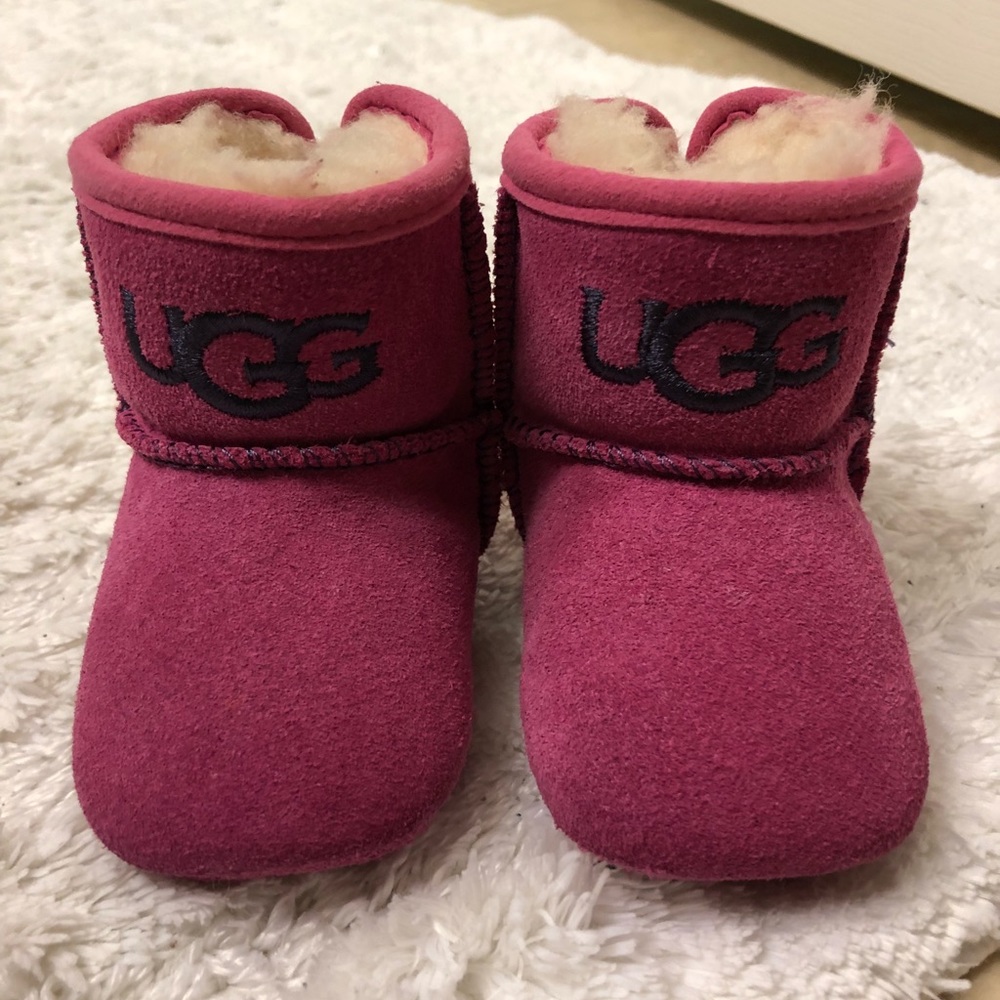 Magenta UGG boots baby 0-6 months